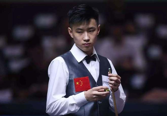 冯韵嘉迎战 冯韵嘉迎战